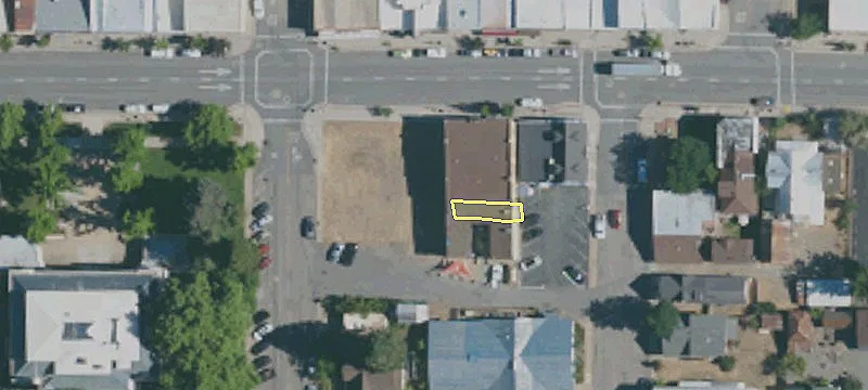 458 Main St