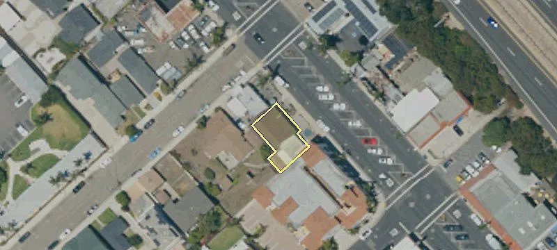 999 Price St