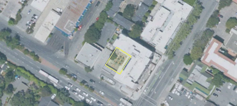 1400 El Camino Real