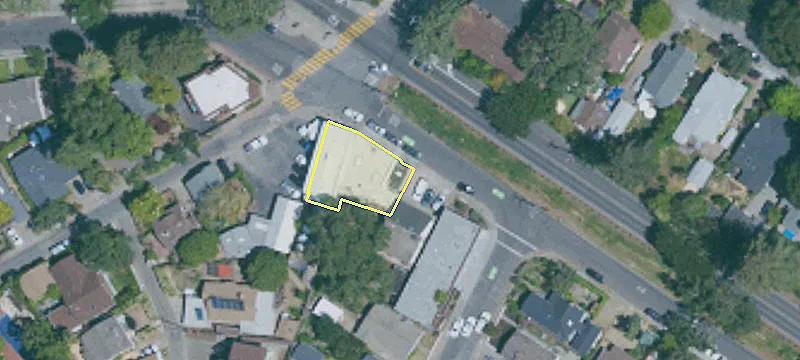 1111 San Anselmo Ave