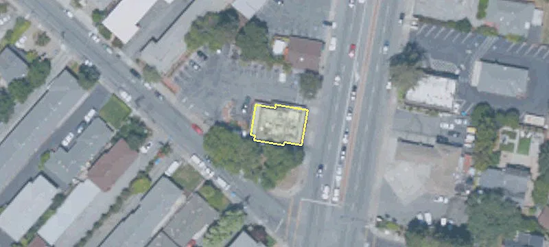 986 Woodside Rd