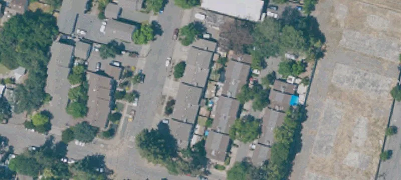 202 Brown St
