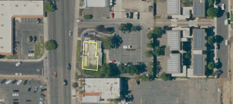 700 Main St