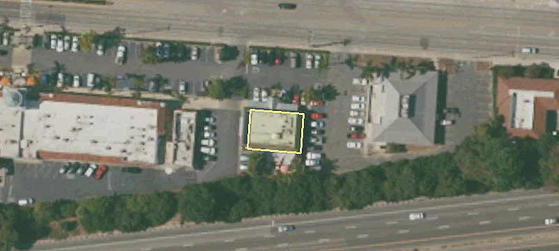 5687 Calle Real
