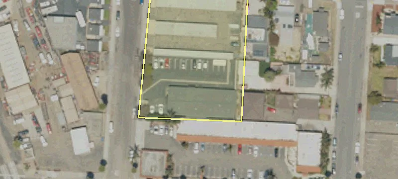 140 2nd St