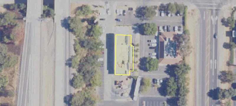 1500 Main St
