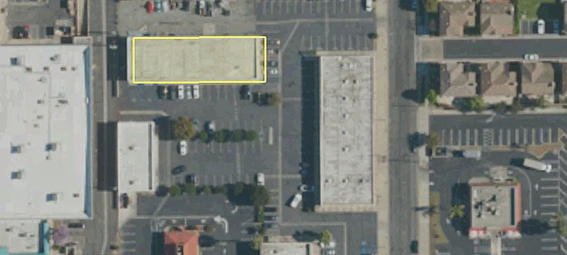 6161 Lincoln Ave