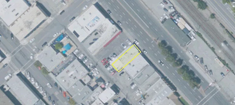 1620 El Camino Real