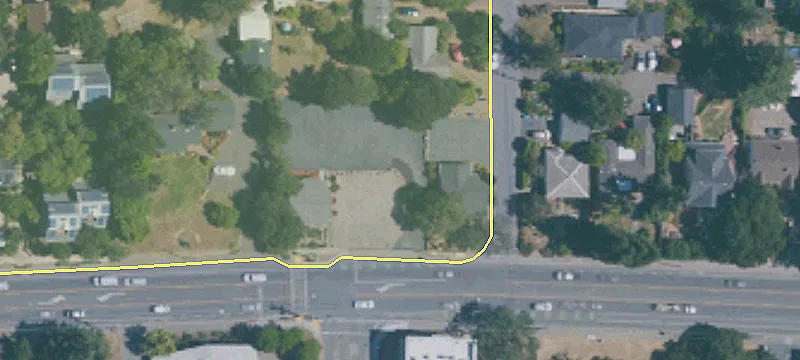 7726 Healdsburg Ave