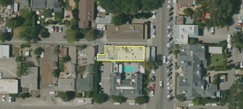 2879 Grand Ave
