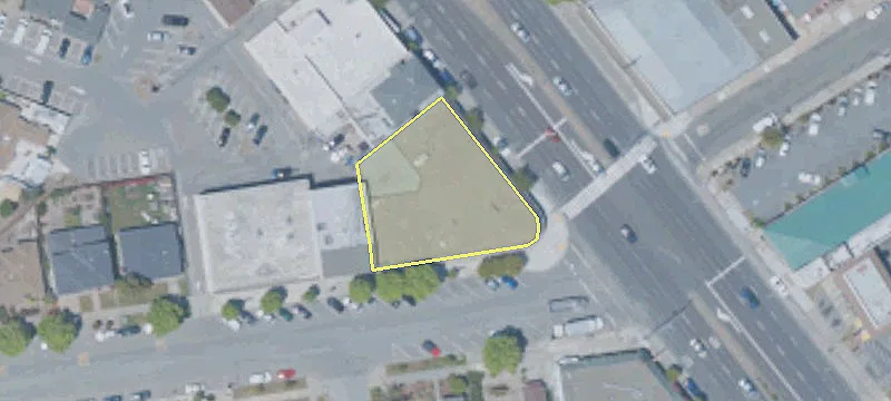 1601 El Camino Real