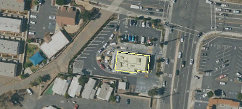 310 Lincoln Ave