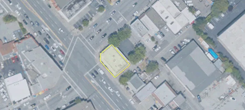 2501 El Camino Real