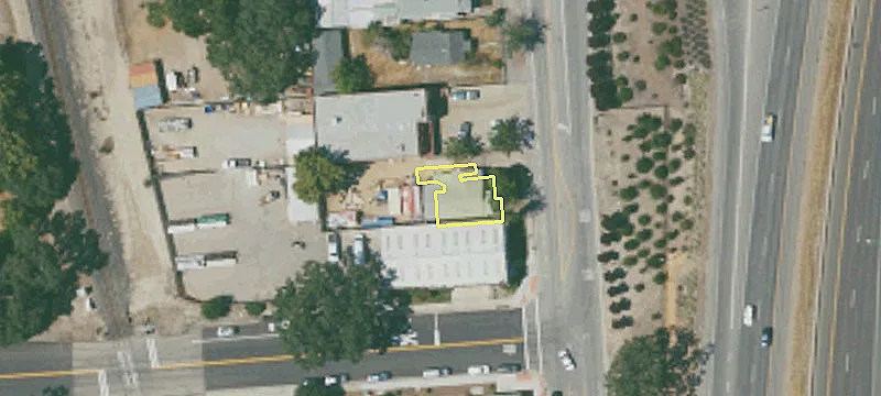 1607 Riverside Ave