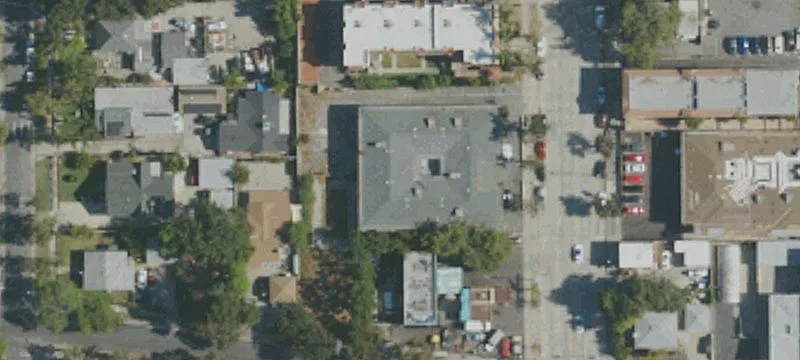 25 Howard St