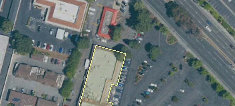 556 El Camino Real