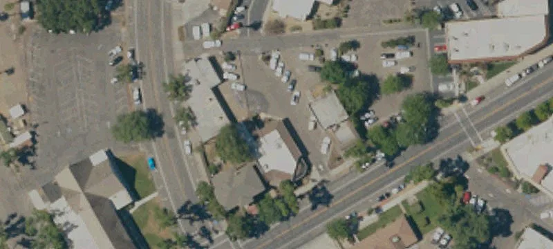345 Las Palmas Ave