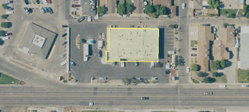 640 Dinuba Ave