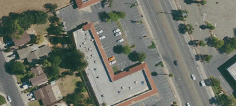 7290 Franklin Blvd