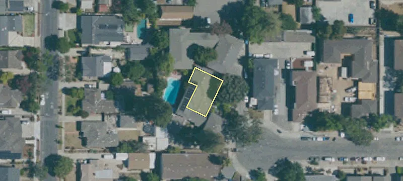 235 Rose Ct