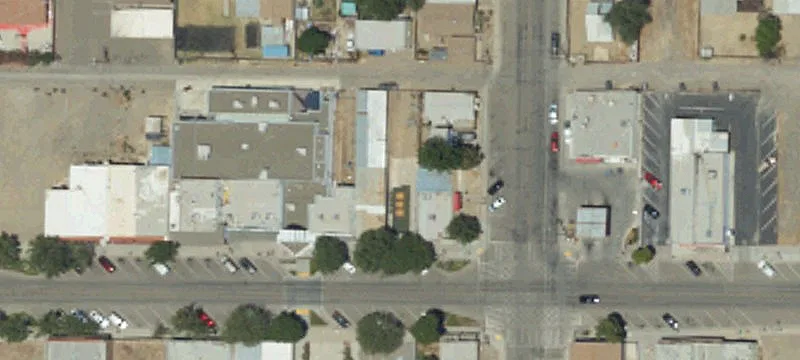 255 Kings St