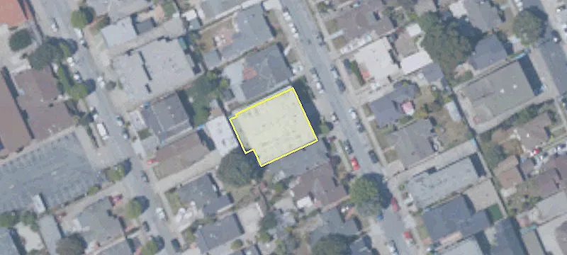 757 Easton Ave