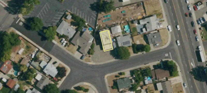 310 Webster St
