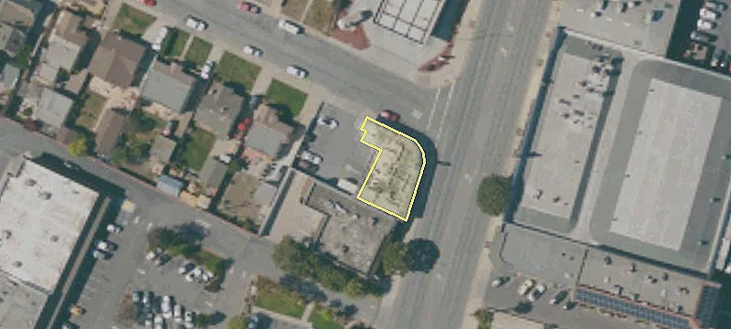 1100 Main St