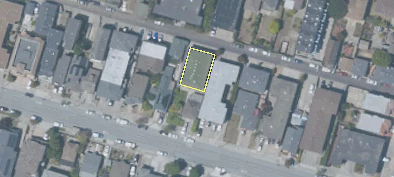 626 Commercial Ave