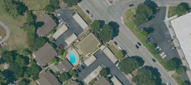 8587 Church St, Unit 44