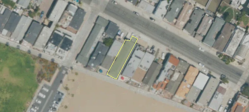 1007 Balboa Blvd