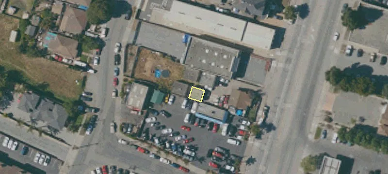 313 Main St