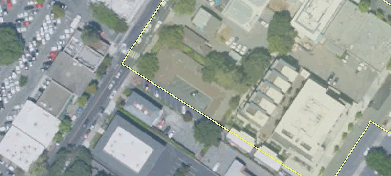 625 Menlo Ave