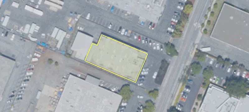 1215 Chrysler Dr