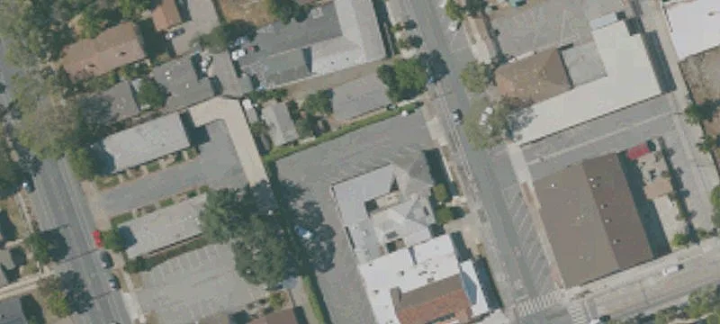 129 4th St