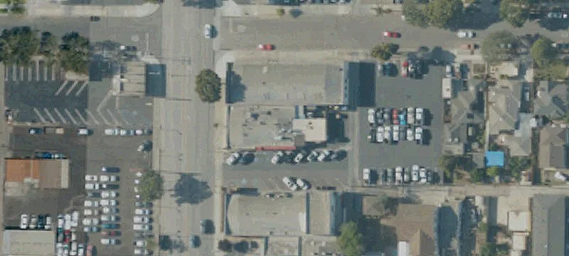516 Broadway