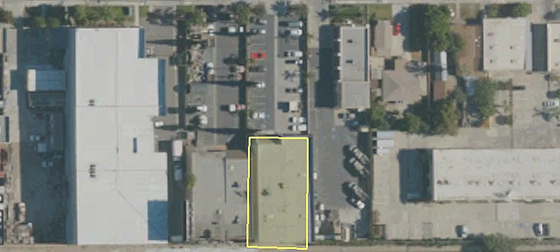 7322 Walnut Ave