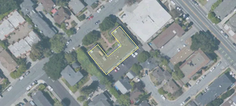 240 Bellevue Ave
