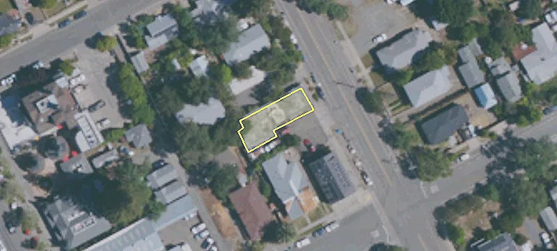 211 Main St