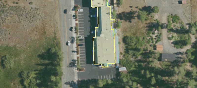 10015 Palisades Dr