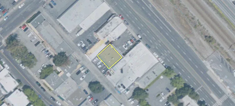 1336 El Camino Real
