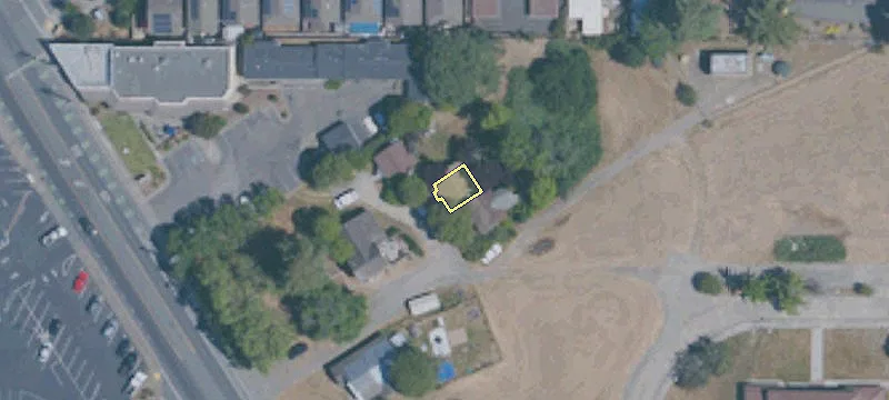 995 Gravenstein Ave