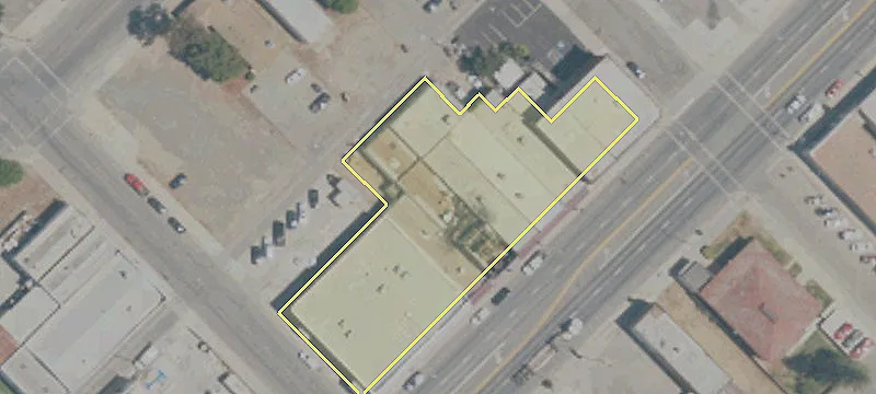 224 Robertson Blvd