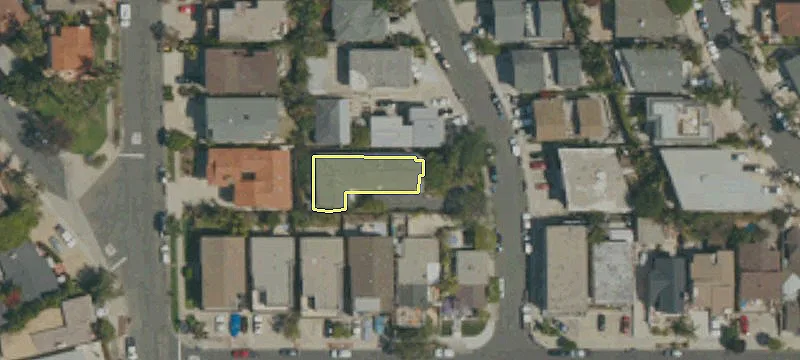 33911 Olinda Dr