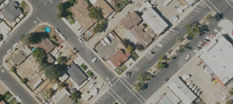 4643 Broadway