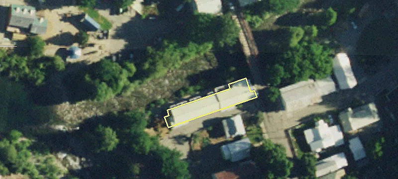 206 Commercial St