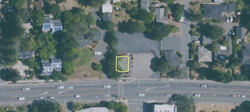 7728 Healdsburg Ave