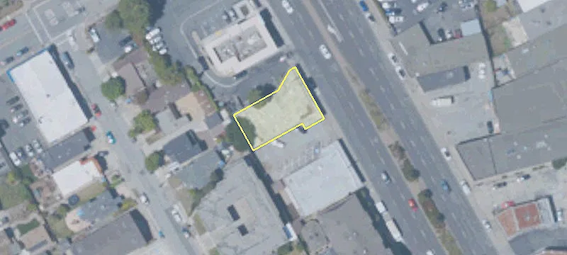 471 El Camino Real