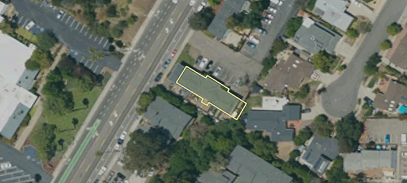 1109 Laurel Ln