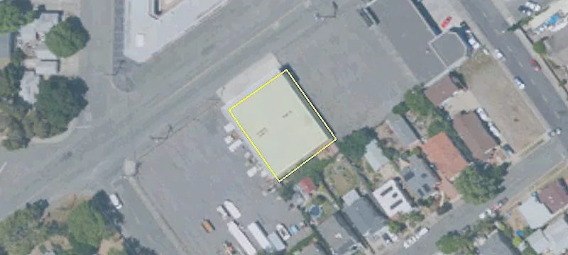 1405 Solano Ave